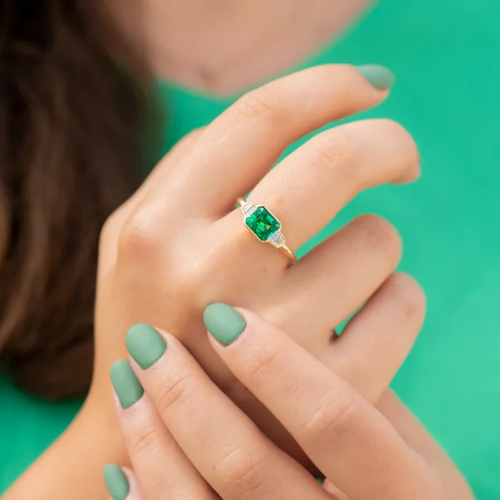 ARTEMER Rings Art Deco Emerald Engagement Ring with Baguette Diamonds