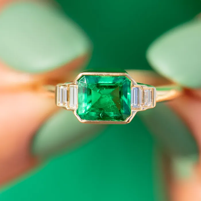 ARTEMER Rings Art Deco Emerald Engagement Ring with Baguette Diamonds